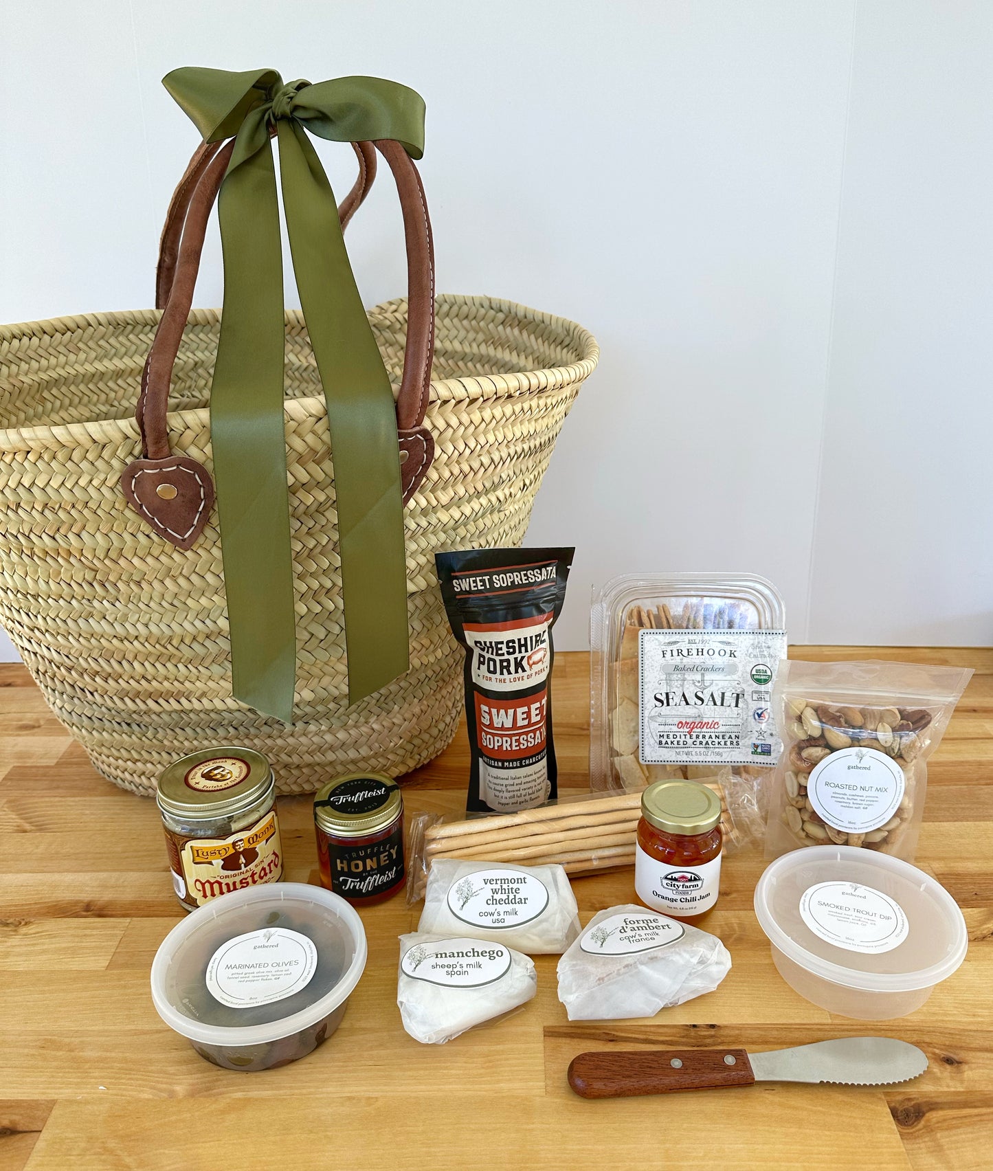 cheese and charcuterie board gift box